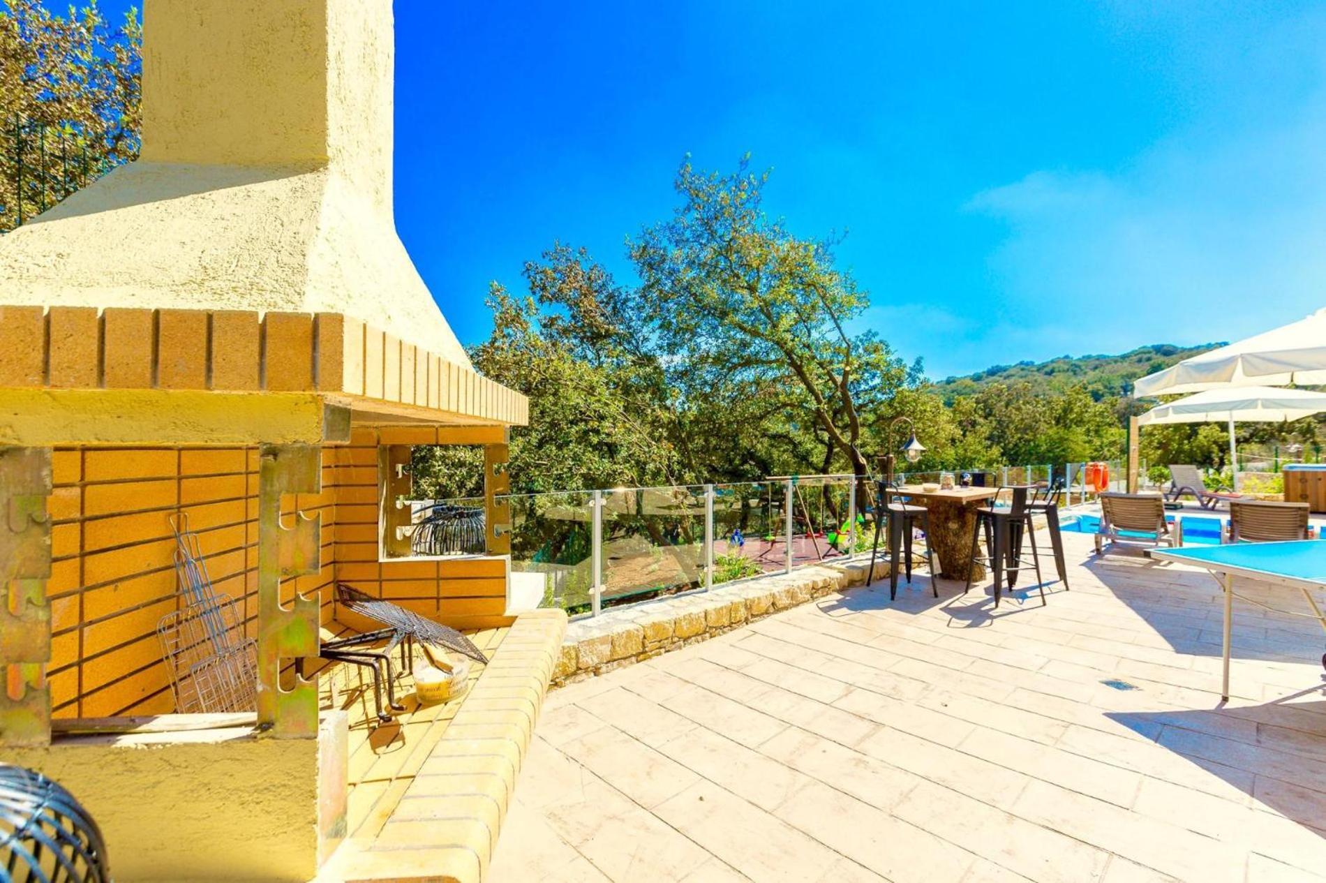 Villa Trules Fotinos ภายนอก รูปภาพ