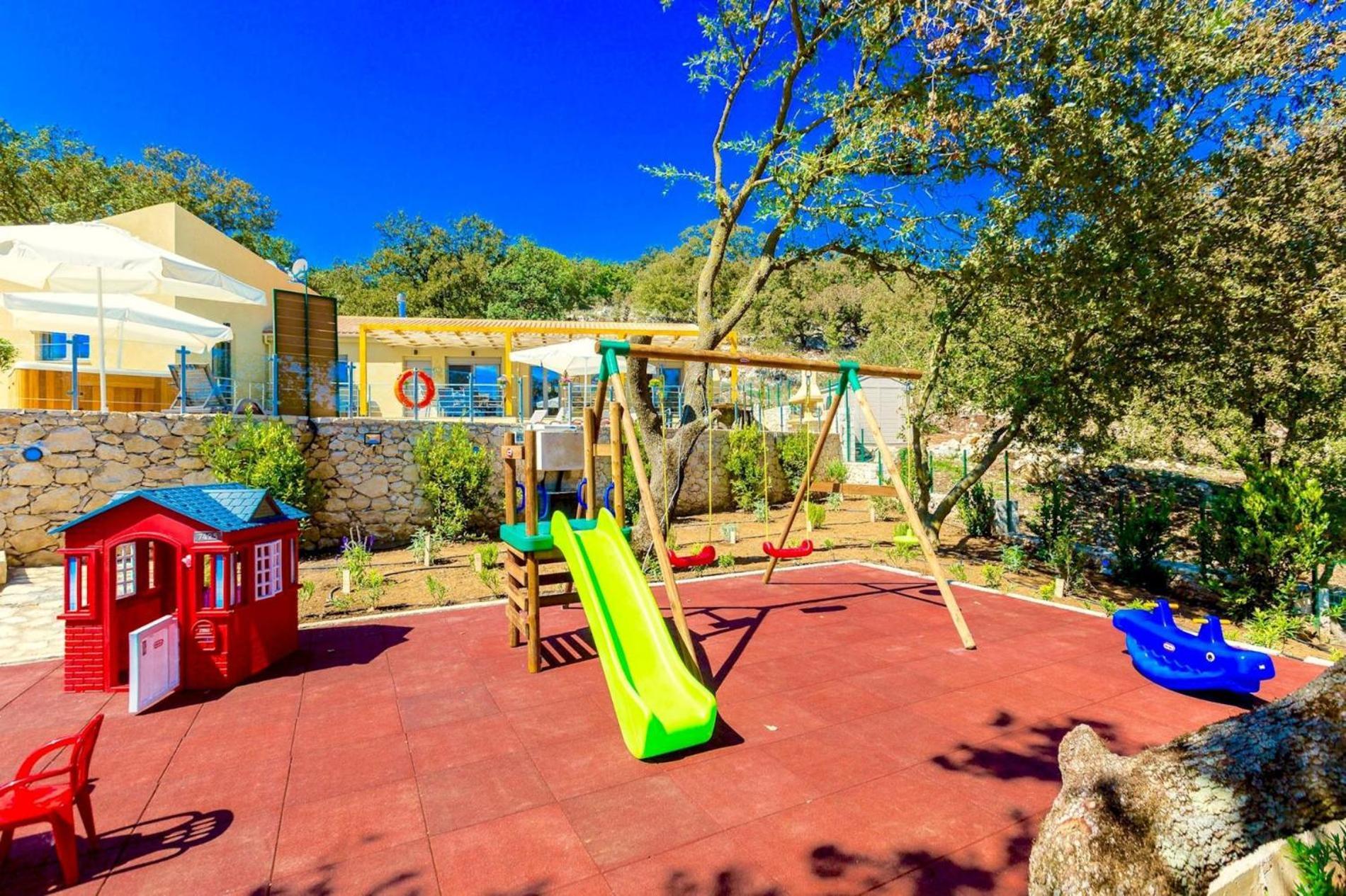 Villa Trules Fotinos ภายนอก รูปภาพ